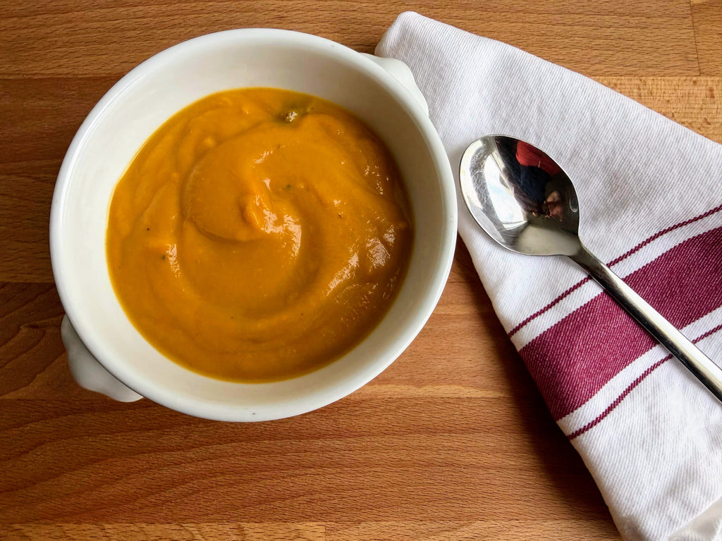 Velvety Carrot & Cilantro Soup
